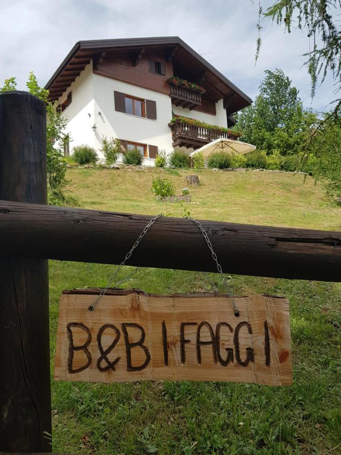 B&B I Faggi Lavarone Ngoại thất bức ảnh